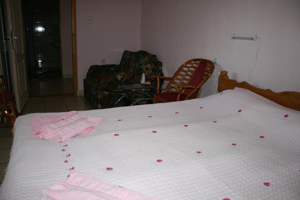 Sobe Rooms Szobak Zimmer Kis Palić Eksteriør billede