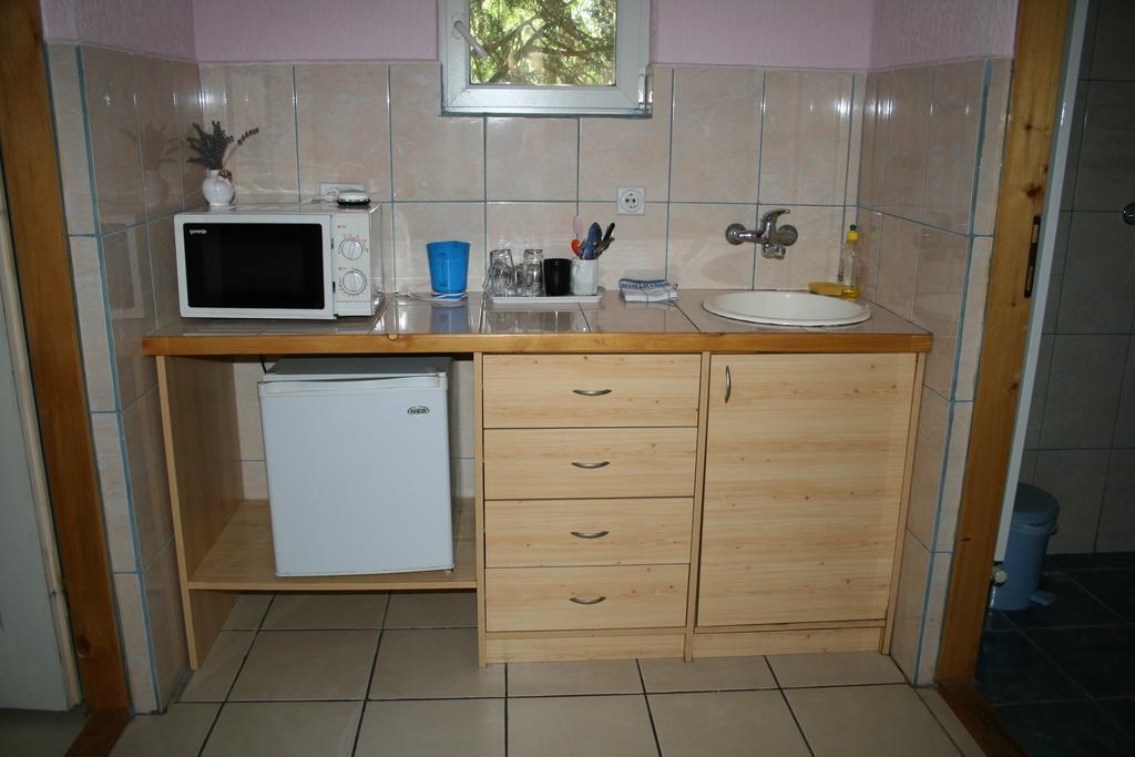 Sobe Rooms Szobak Zimmer Kis Palić Eksteriør billede